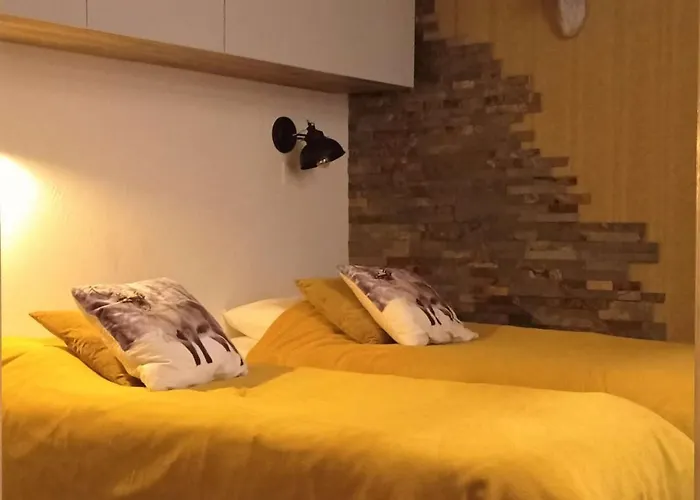Somptueux Chalet 130 M², 11 Pers, Vue Montagnes, Cheminee, 5 Chambres - Fr-1-545-27