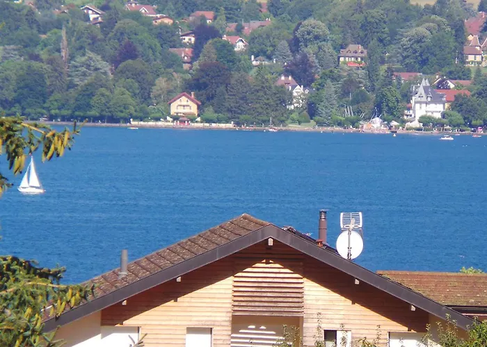 Vue Lac Lodges