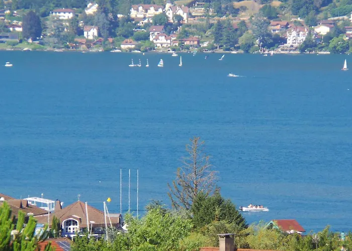 Vue Lac Lodges